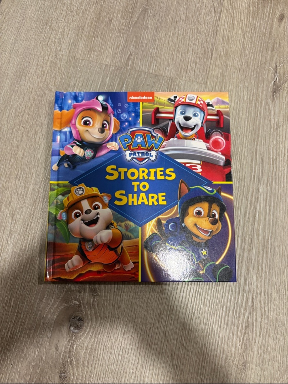Paw Patrol Colorful 'Stories to Share' Book